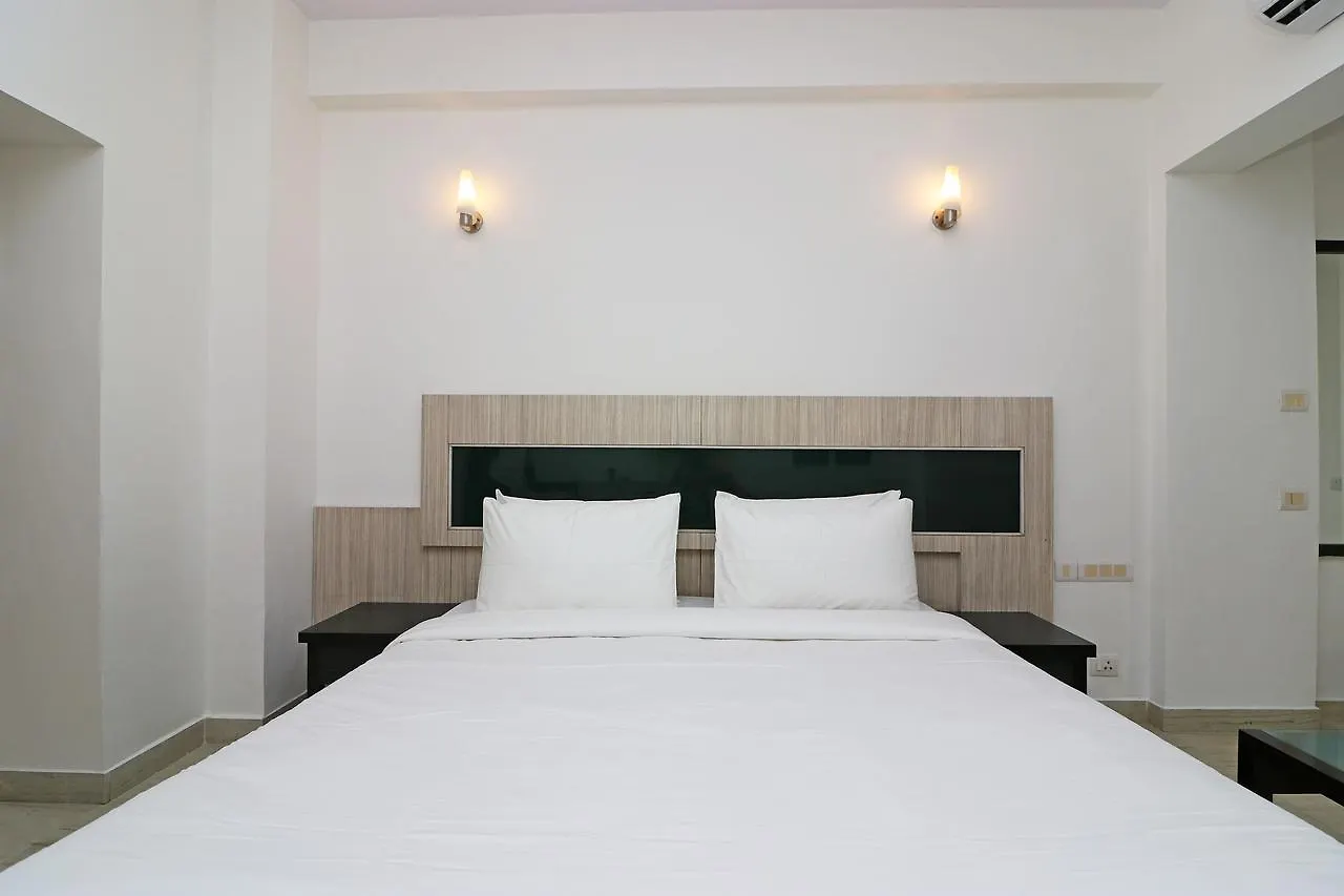 Hotel Silverkey Executive Stays 20016 Huda City Centre Gurgaon