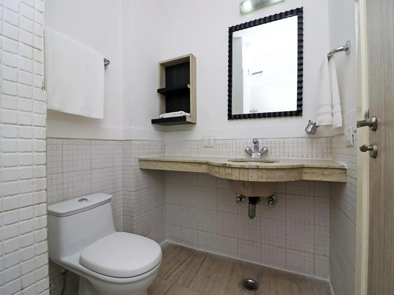Silverkey Executive Stays 20016 Huda City Centre Γκουργκάον Ινδία